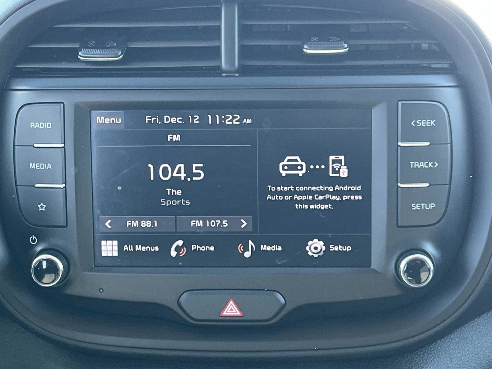 Used 2025 Kia Soul LX w/ LX Technology Package image 14