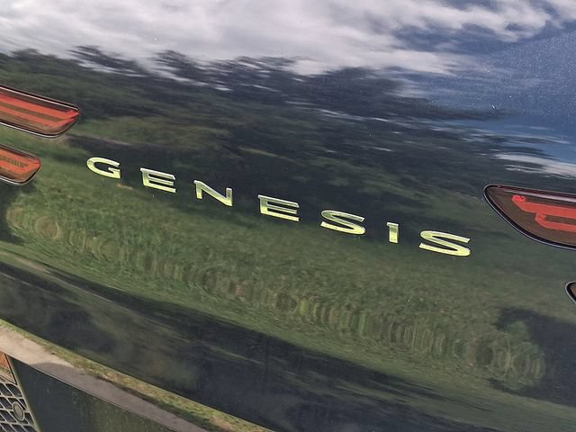 Used 2025 Genesis GV70 2.5T AWD/4WD image 9
