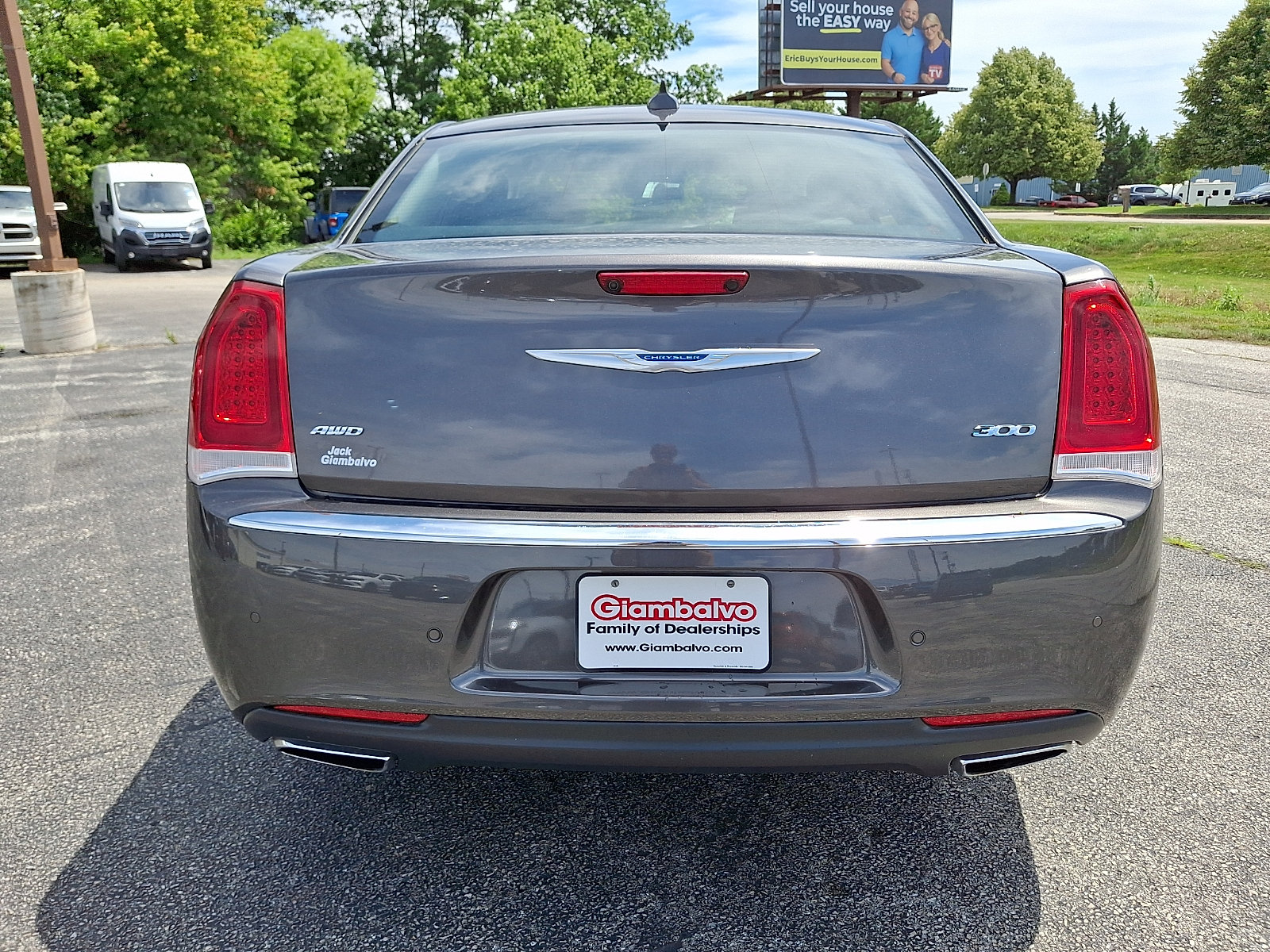Used 2018 Chrysler 300 Limited w/ Safetytec Plus Group AWD/4WD image 10