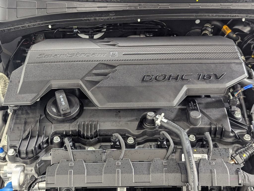 Used 2026 Hyundai Elantra Sport image 12