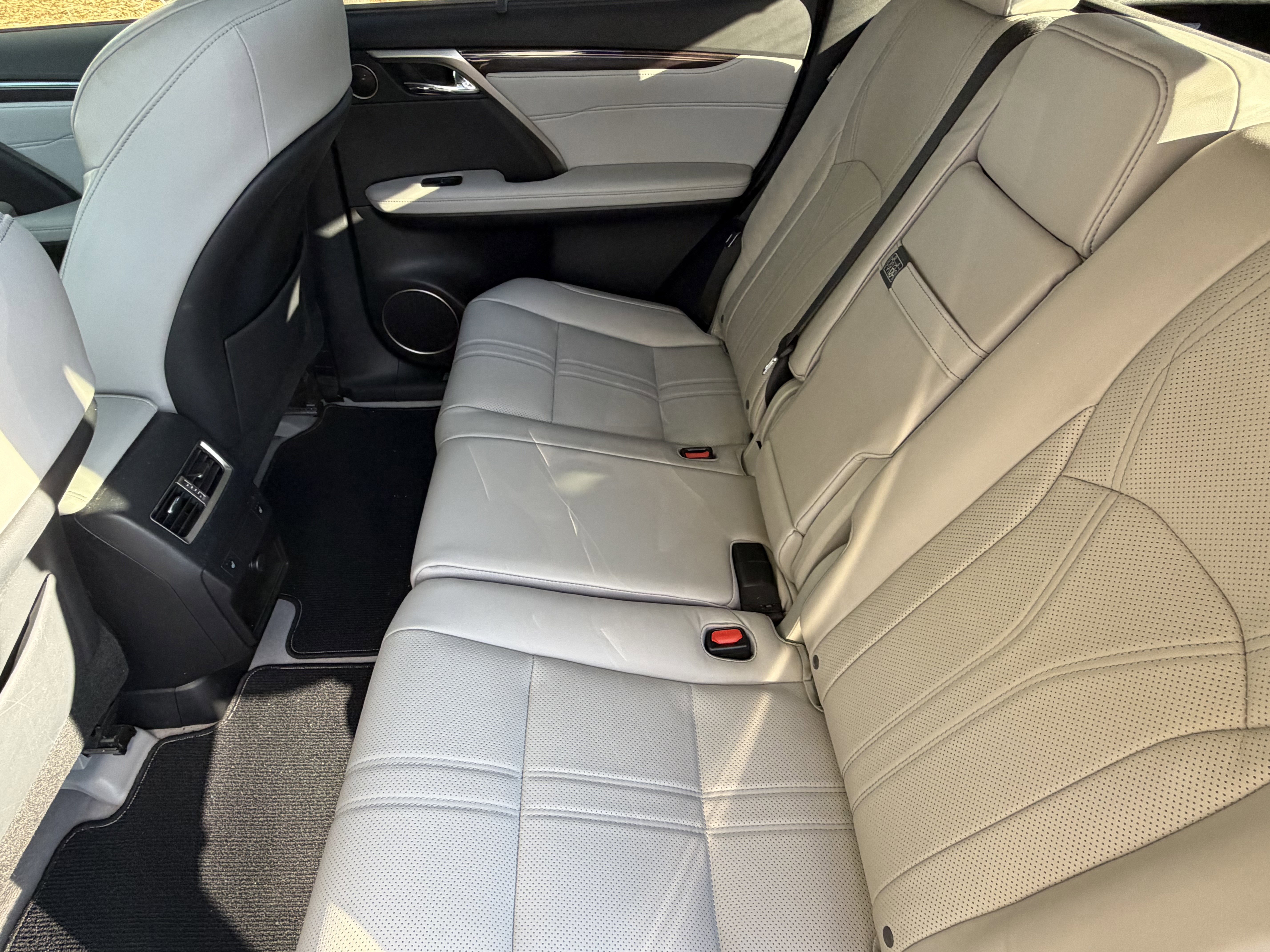 Used 2017 Lexus RX 350 AWD w/ Luxury Package image 31