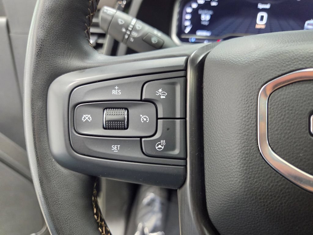 Used 2024 GMC Sierra 2500 AT4 w/ Technology Package AWD/4WD image 37