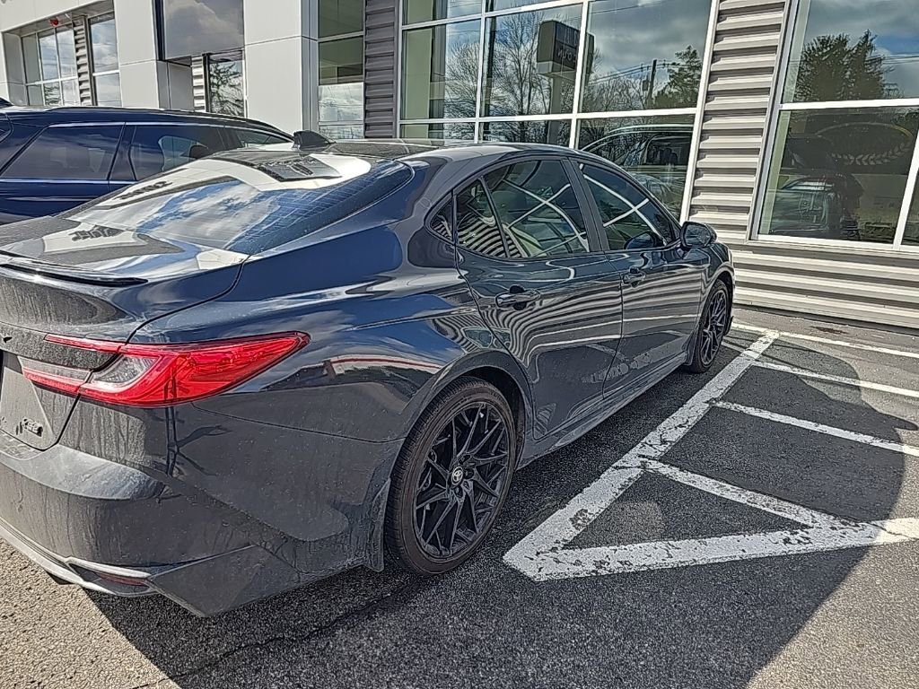 Used 2025 Toyota Camry XSE image 6
