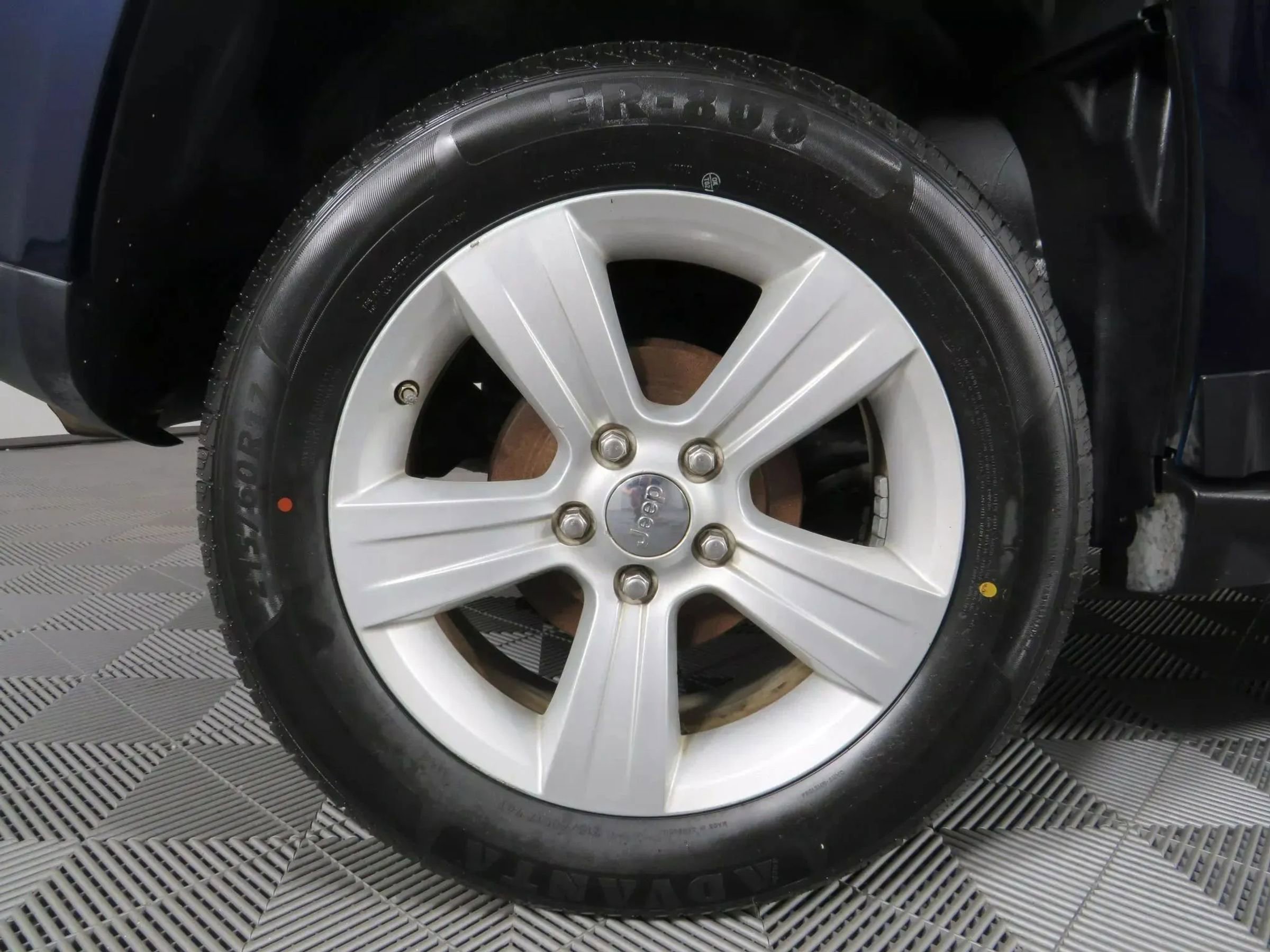Used 2013 Jeep Compass Latitude w/ Sun/Sound Group FWD image 43