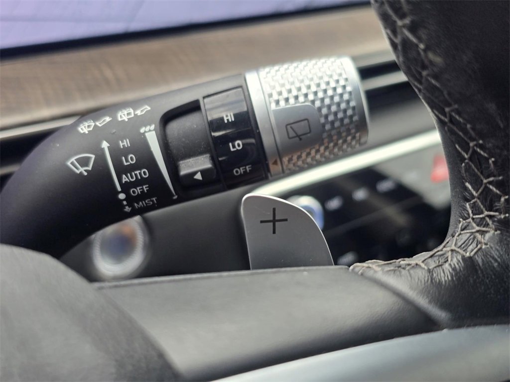 Used 2025 Genesis GV80 2.5T Advanced image 13