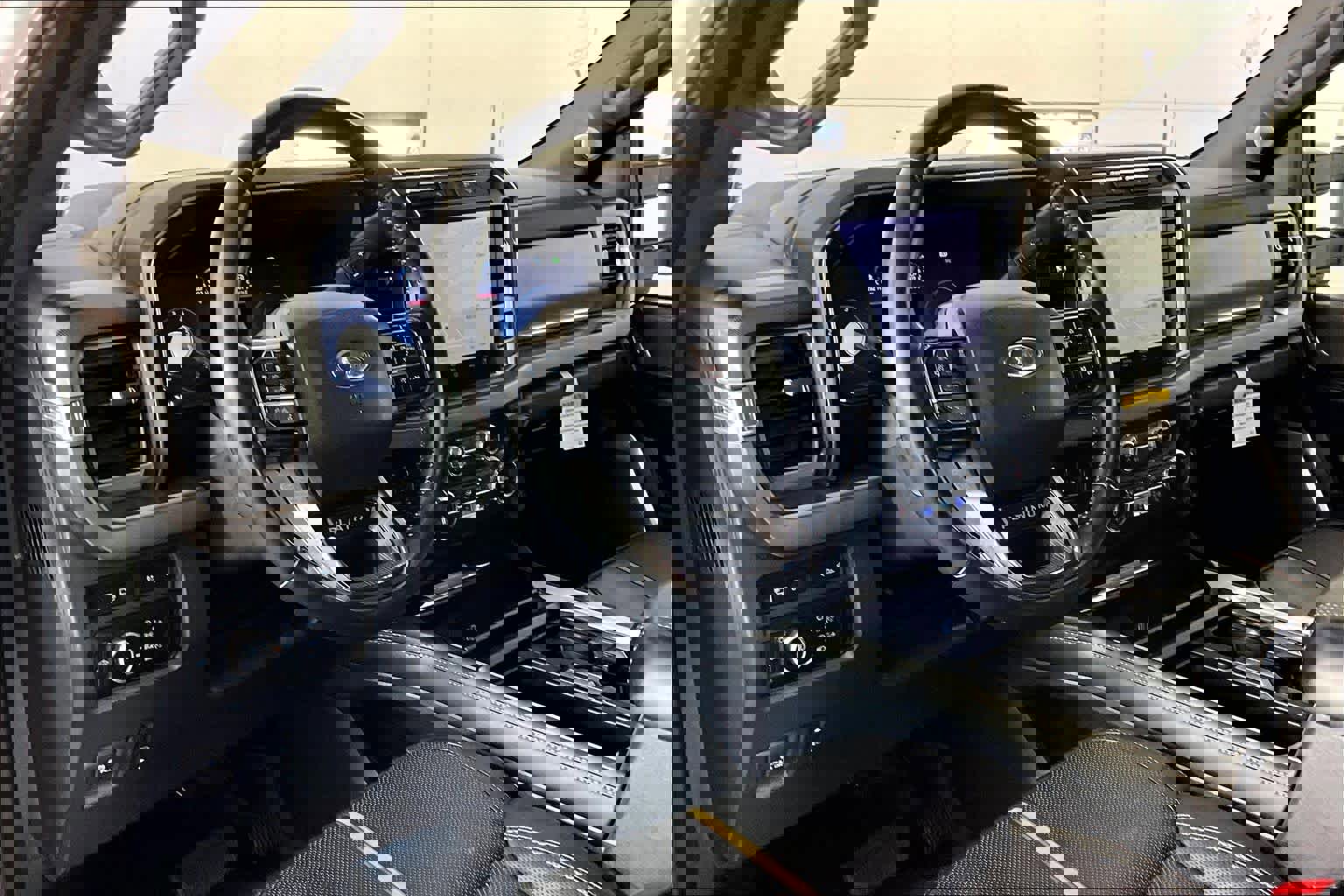 Used 2024 Ford F250 Platinum w/ FX4 Off-Road Package image 17