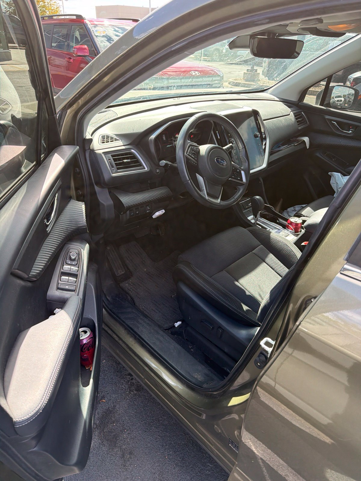 Used 2023 Subaru Ascent Premium w/ Convenience Package AWD/4WD image 3