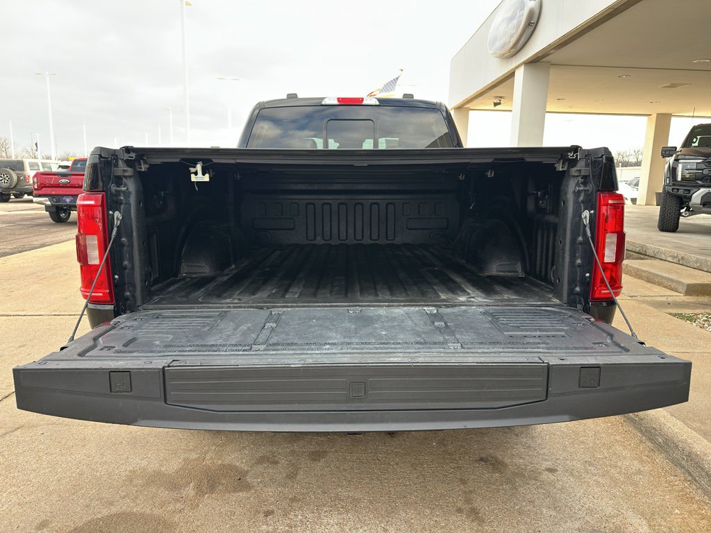 Used 2022 Ford F150 XLT w/ Equipment Group 302A High image 9