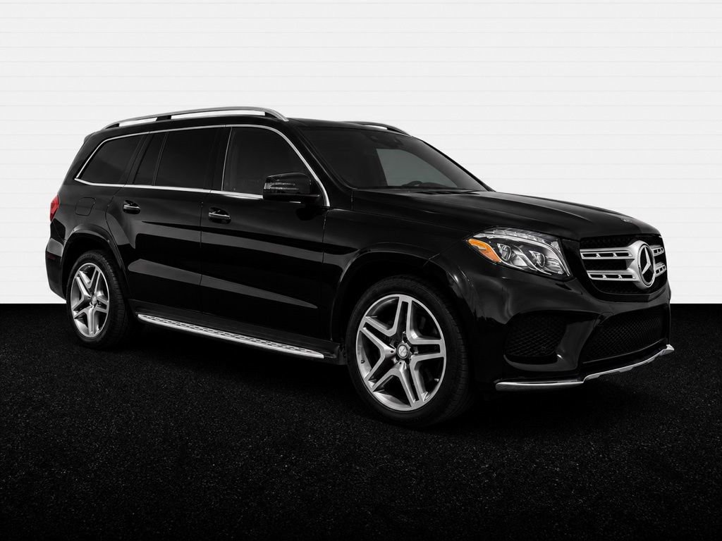 Used 2017 Mercedes-Benz GLS 550 4MATIC image 3