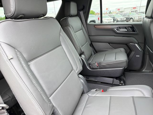New 2026 GMC Yukon Denali w/ Sun & Power Step Package AWD/4WD image 22