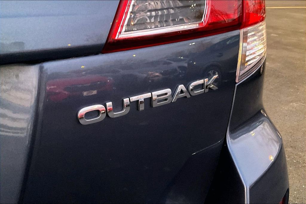 Used 2013 Subaru Outback 2.5i Premium image 9