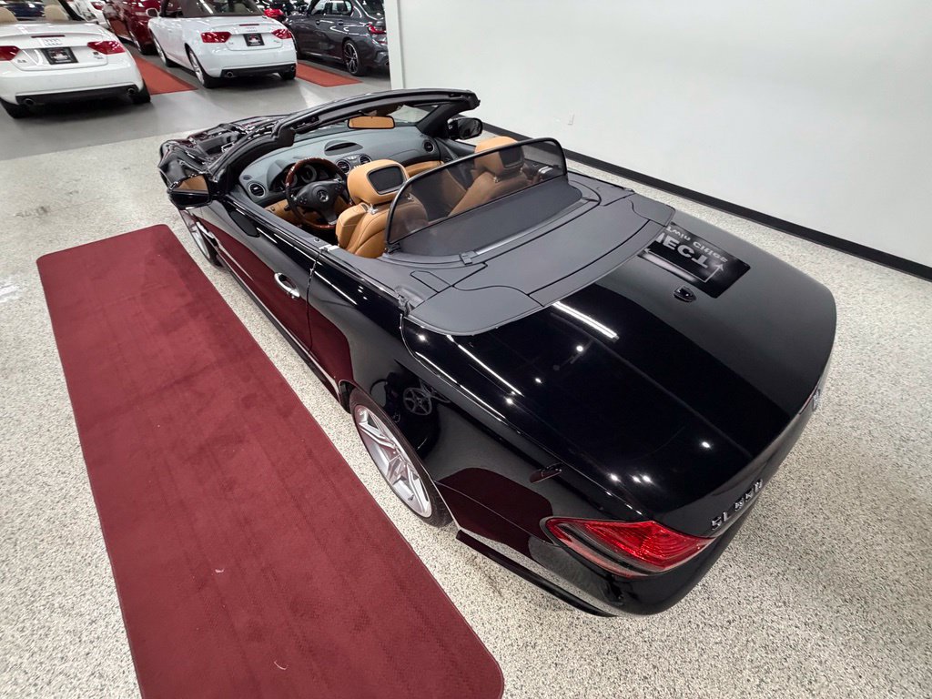 Used 2012 Mercedes-Benz SL 550 image 24
