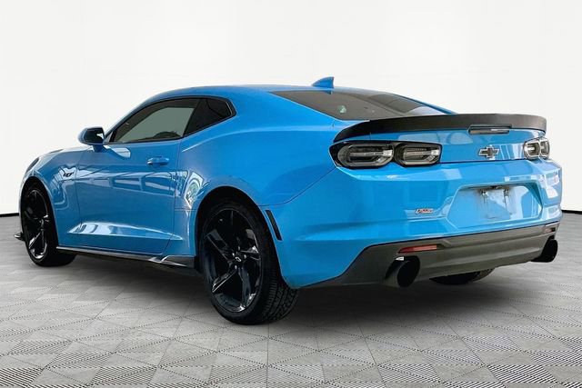 Used 2022 Chevrolet Camaro LT w/ RS Package image 4