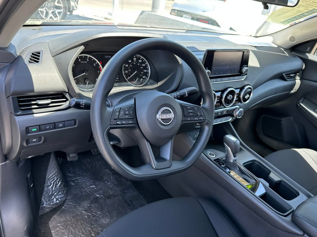 Used 2025 Nissan Sentra S FWD image 21