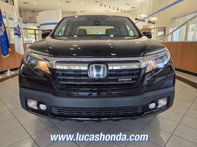 Used 2020 Honda Ridgeline Sport image 2