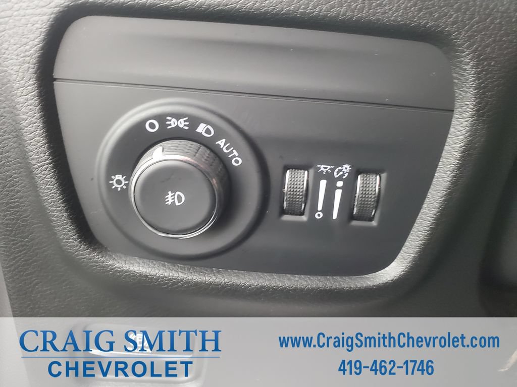 Used 2023 Jeep Grand Cherokee Limited AWD/4WD image 21
