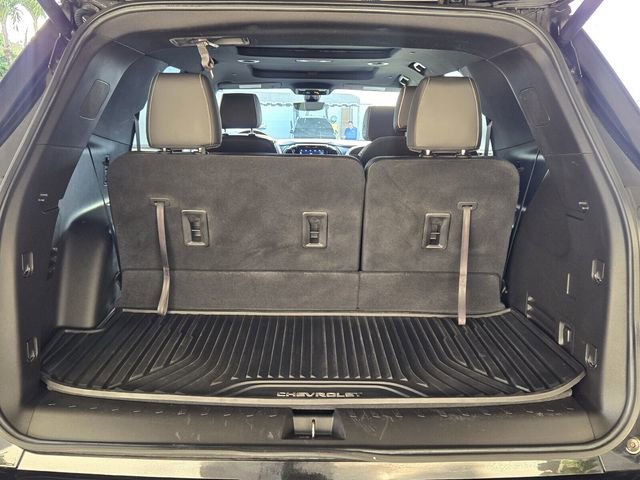 Used 2023 Chevrolet Traverse Premier w/ Redline Edition FWD image 10