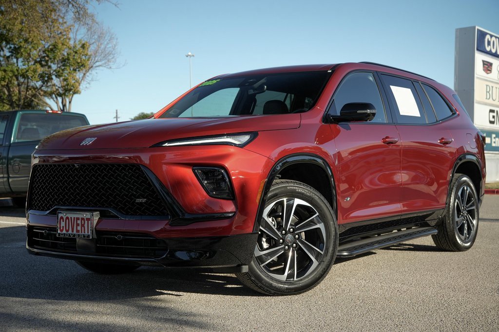 Used 2025 Buick Enclave Sport Touring w/ Power Package