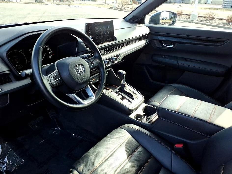 Used 2025 Honda CR-V Sport-L image 12