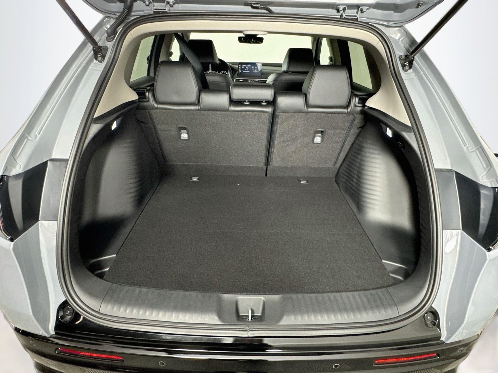 Used 2027 Honda HR-V EX-L image 8
