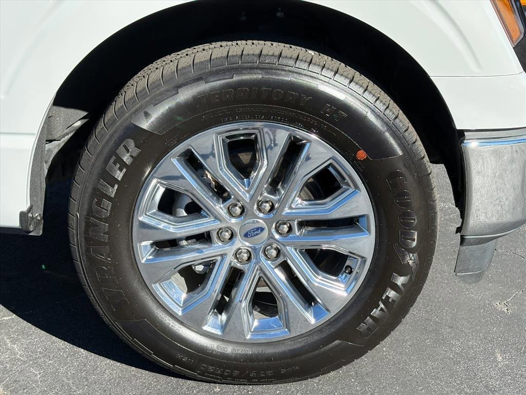 Used 2024 Ford F150 XLT w/ Equipment Group 302A MID image 32