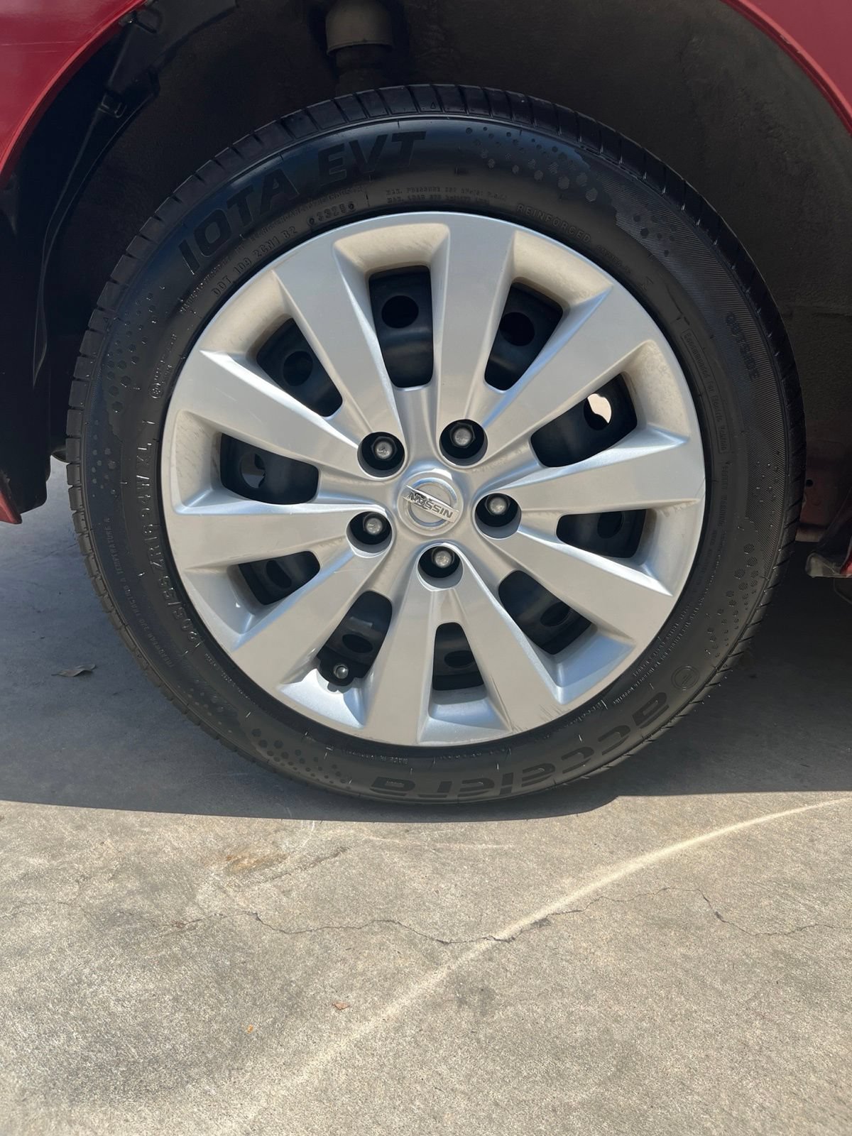 Used 2015 Nissan Leaf S w/ Charge Package FWD image 26