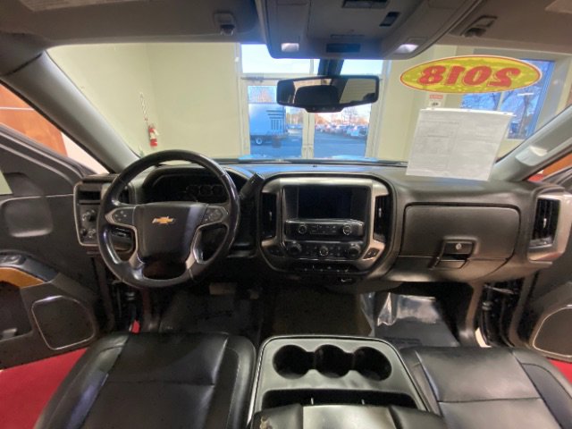Used 2018 Chevrolet Silverado 1500 LTZ image 21