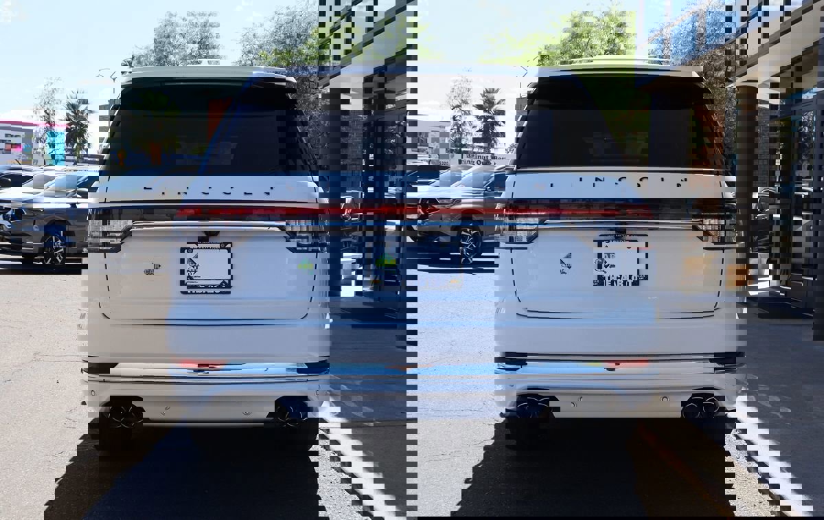 Used 2020 Lincoln Aviator Black Label w/ Dynamic Handling Package AWD/4WD image 11