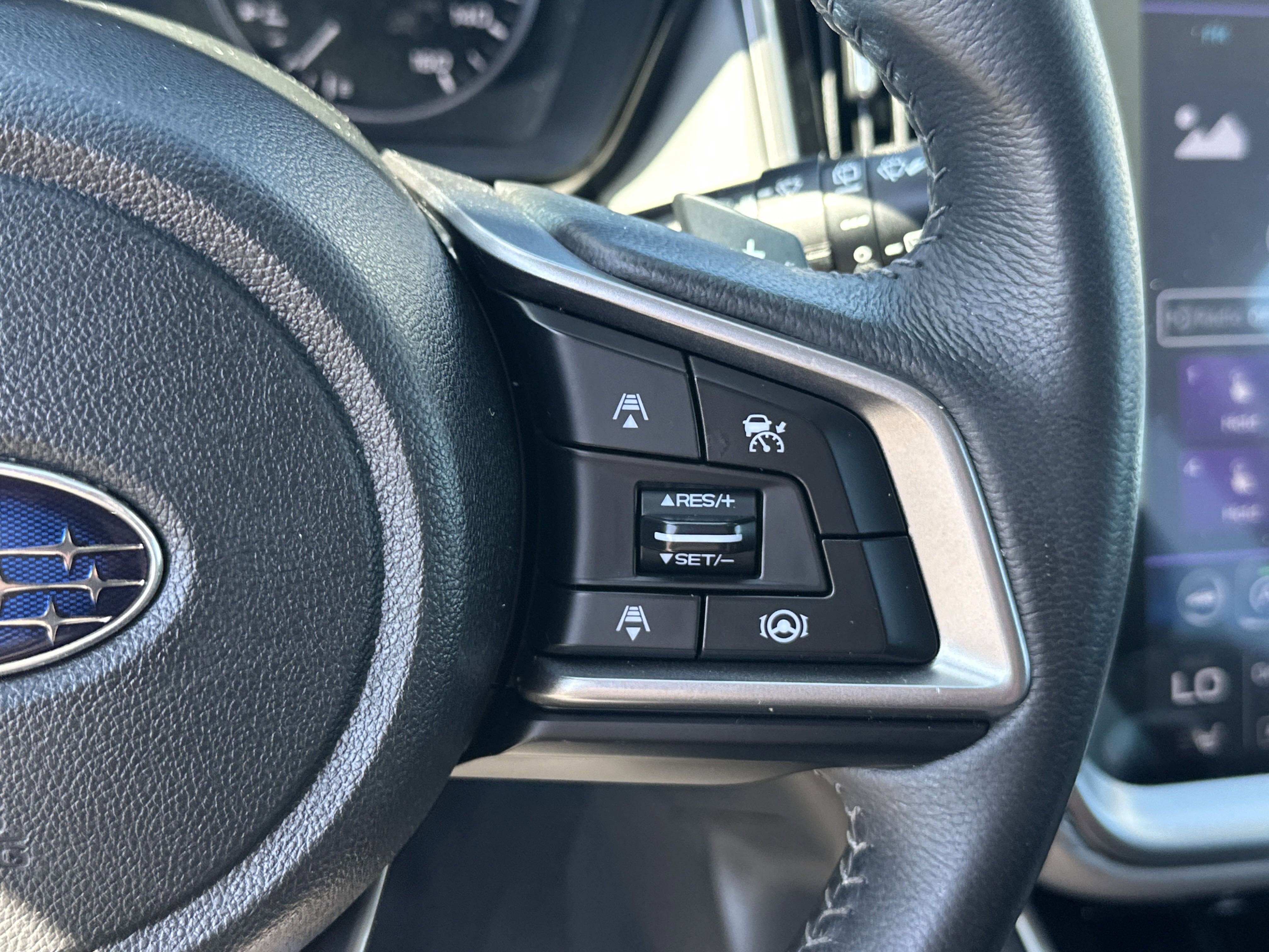 Used 2022 Subaru Outback Premium AWD/4WD image 17