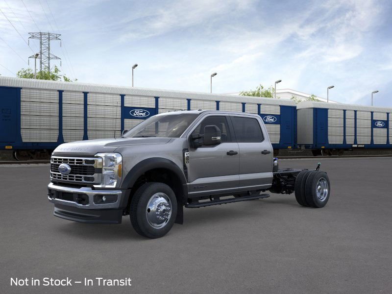 New 2026 Ford F450 XLT image 3
