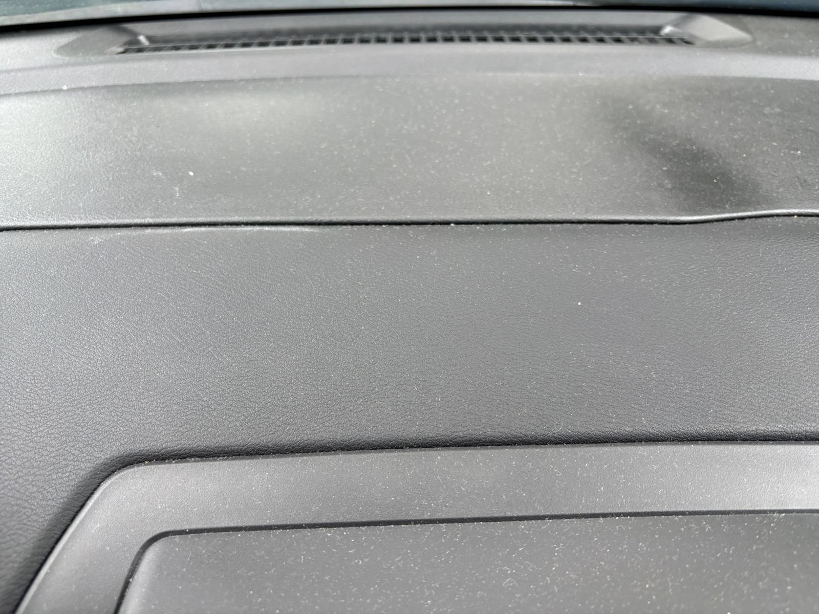 Used 2025 Nissan Sentra SV FWD image 17
