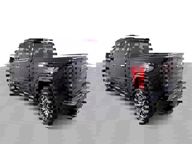 Used 2025 GMC Sierra 1500 Denali image 6