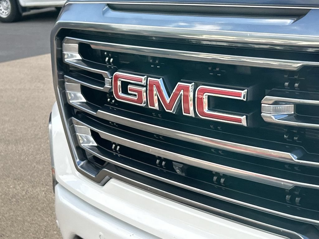 Used 2021 GMC Sierra 1500 AT4 w/ AT4 Value Package AWD/4WD image 31