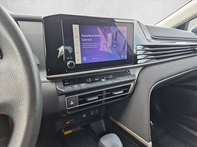Used 2025 Toyota Camry LE FWD image 15