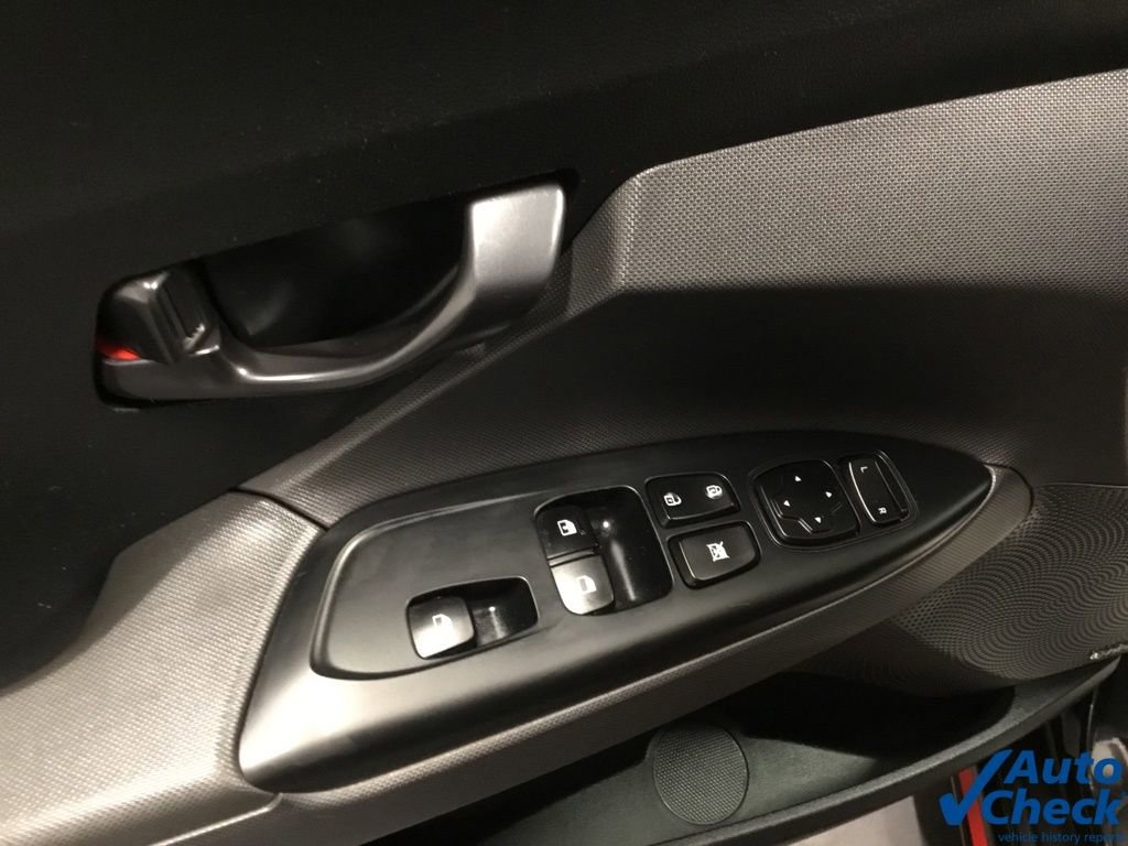 Used 2019 Hyundai Veloster N N w/ Performance Package image 20