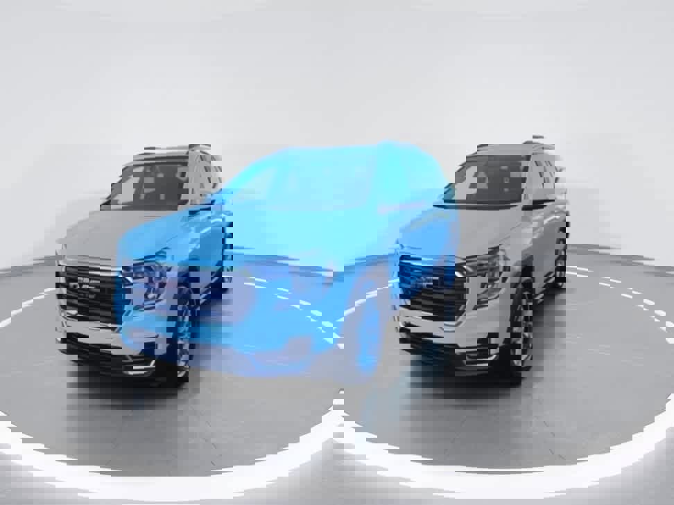 Certified 2024 GMC Terrain SLE w/ Driver Convenience Package image 3