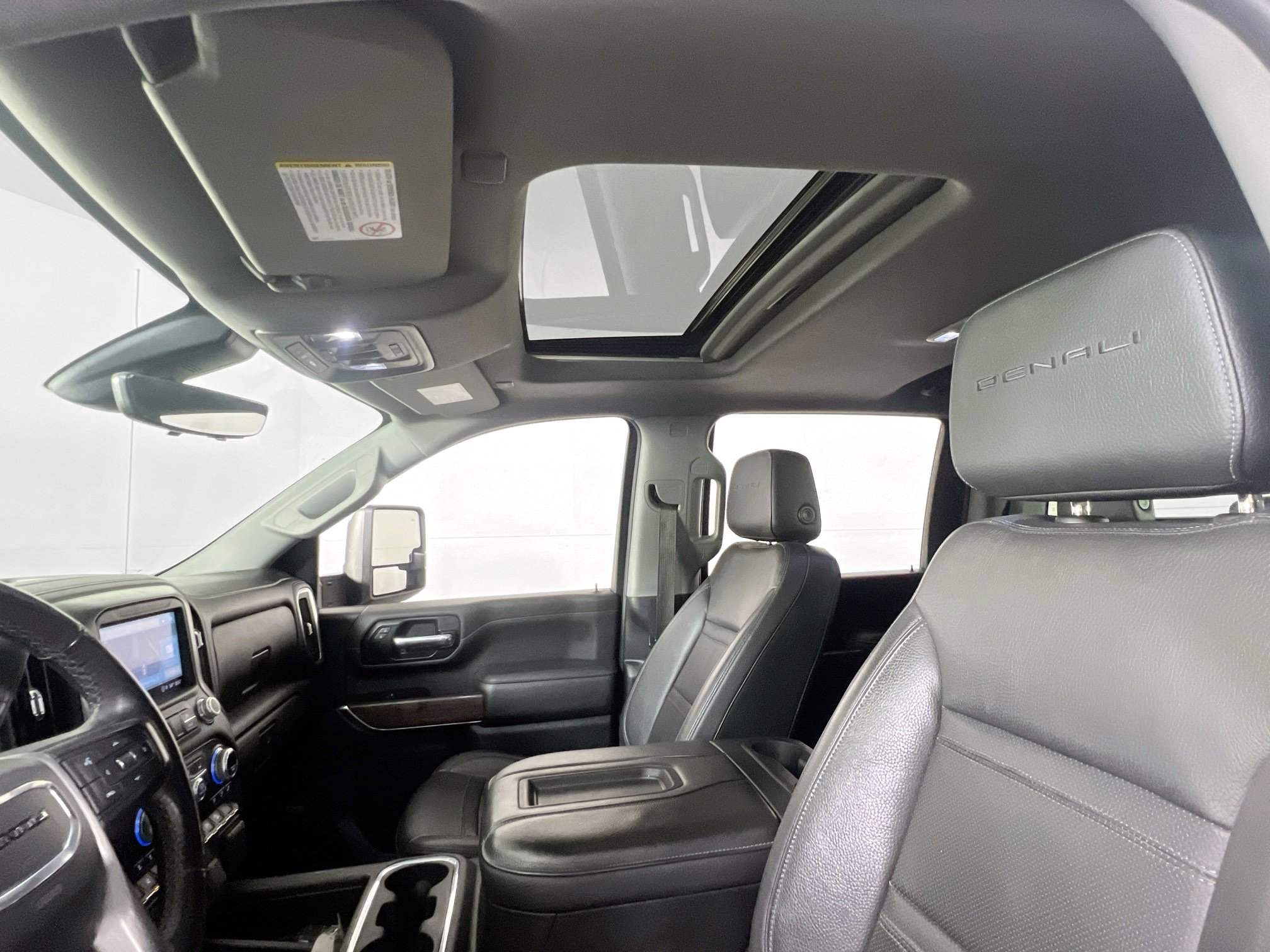 Used 2022 GMC Sierra 2500 Denali w/ Denali Ultimate Package image 22