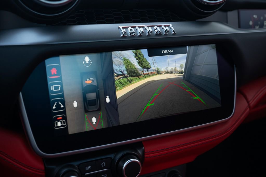 Certified 2022 Ferrari Portofino M image 43
