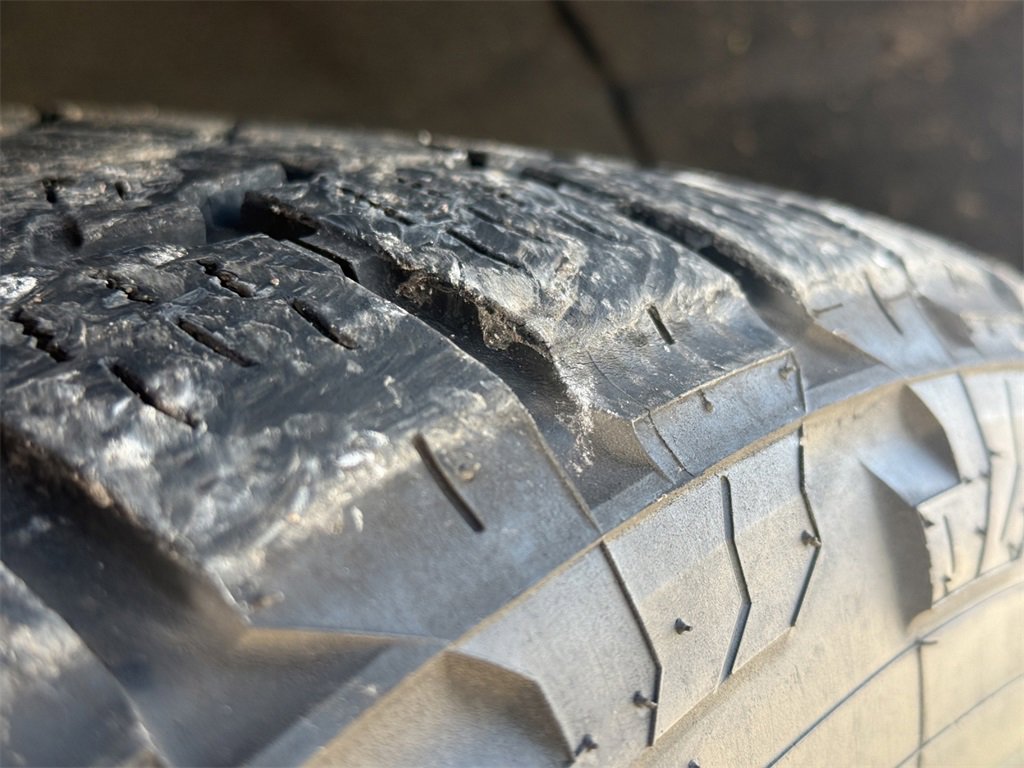 Used 2023 GMC Yukon XL Denali image 21