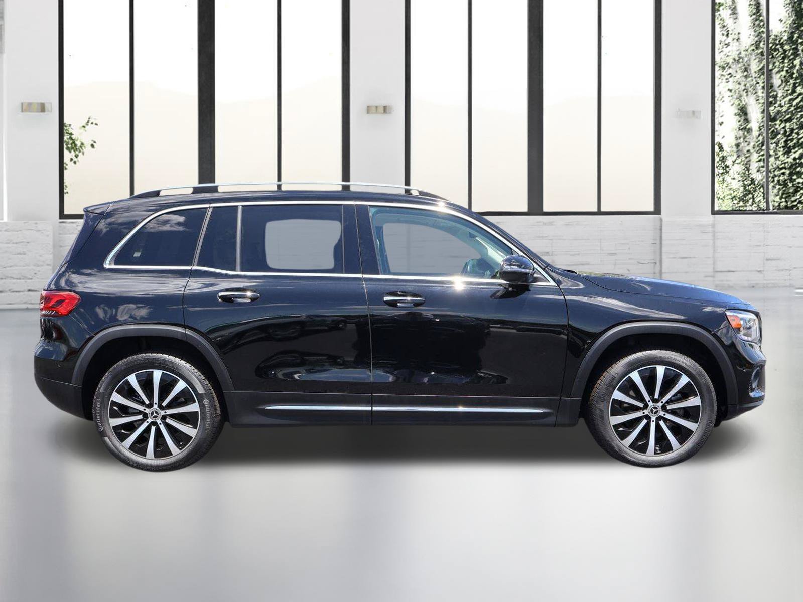 Certified 2021 Mercedes-Benz GLB 250 image 6
