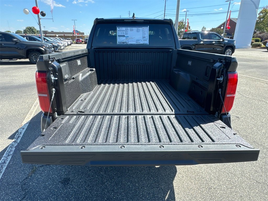 New 2025 Toyota Tacoma TRD Off-Road image 18