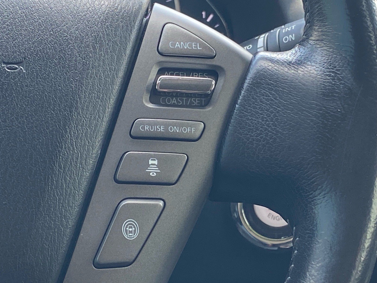 Used 2019 Nissan Armada SL w/ Premium Package RWD image 7