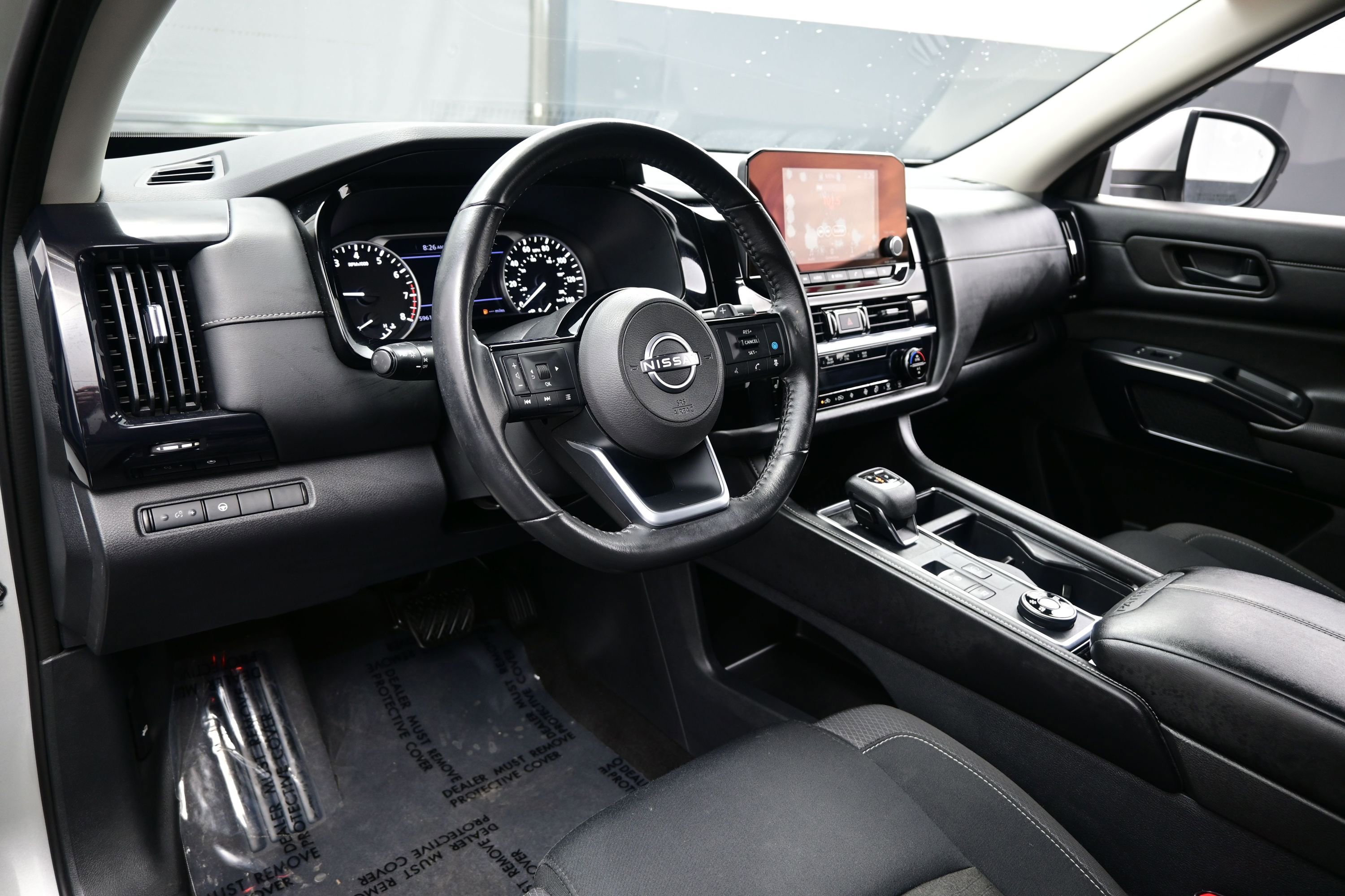 Used 2023 Nissan Pathfinder SV AWD/4WD image 13