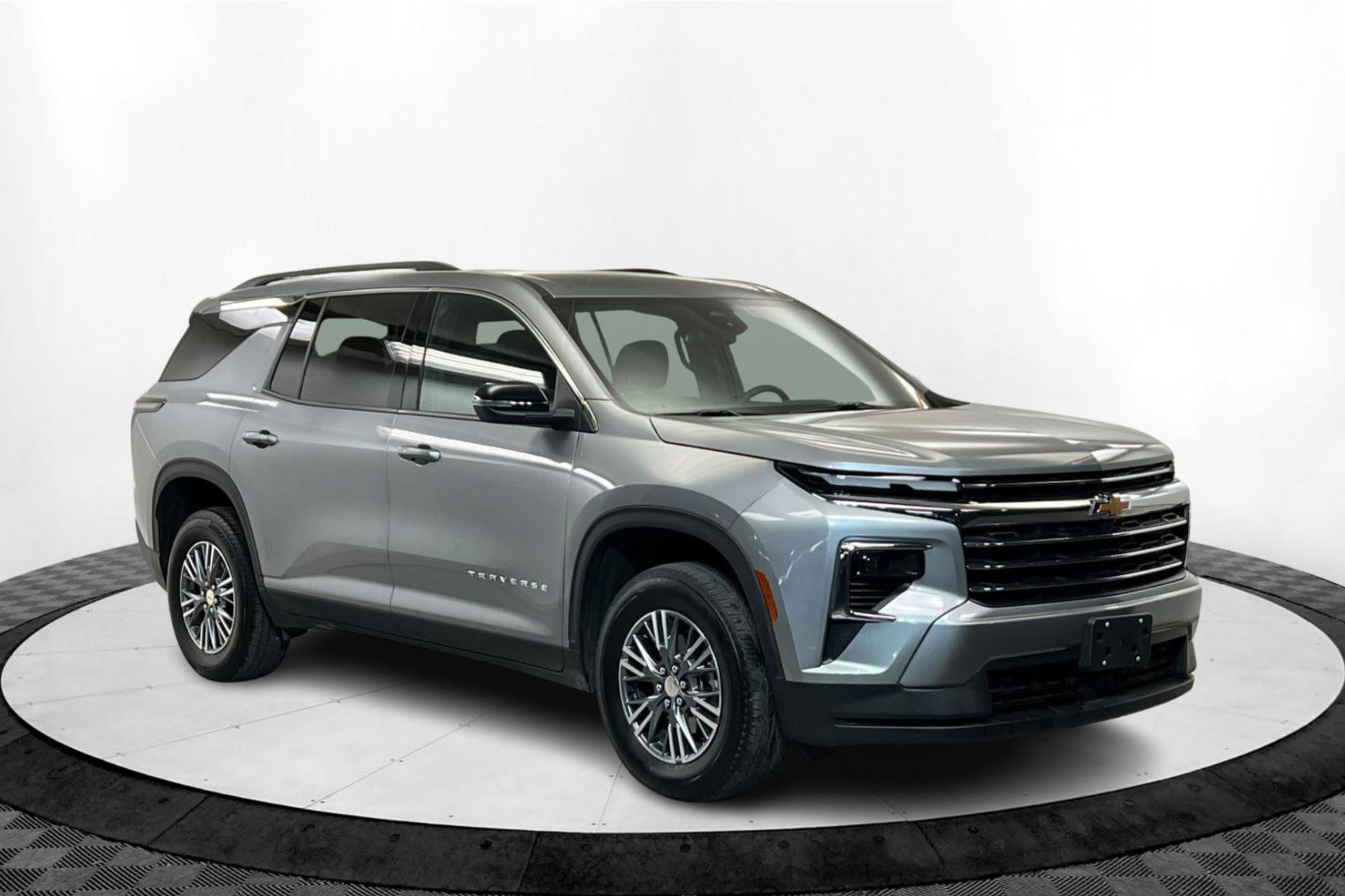 Certified 2025 Chevrolet Traverse LT image 8