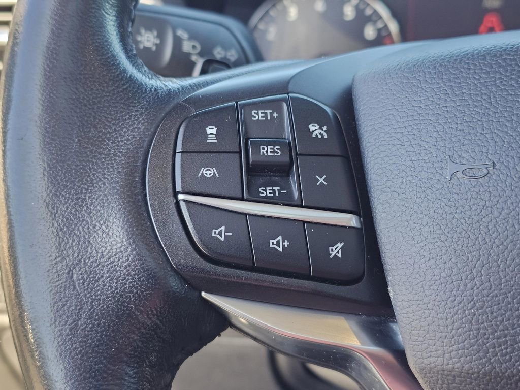 Used 2020 Ford Explorer Limited w/ Class III Trailer Tow Package image 19