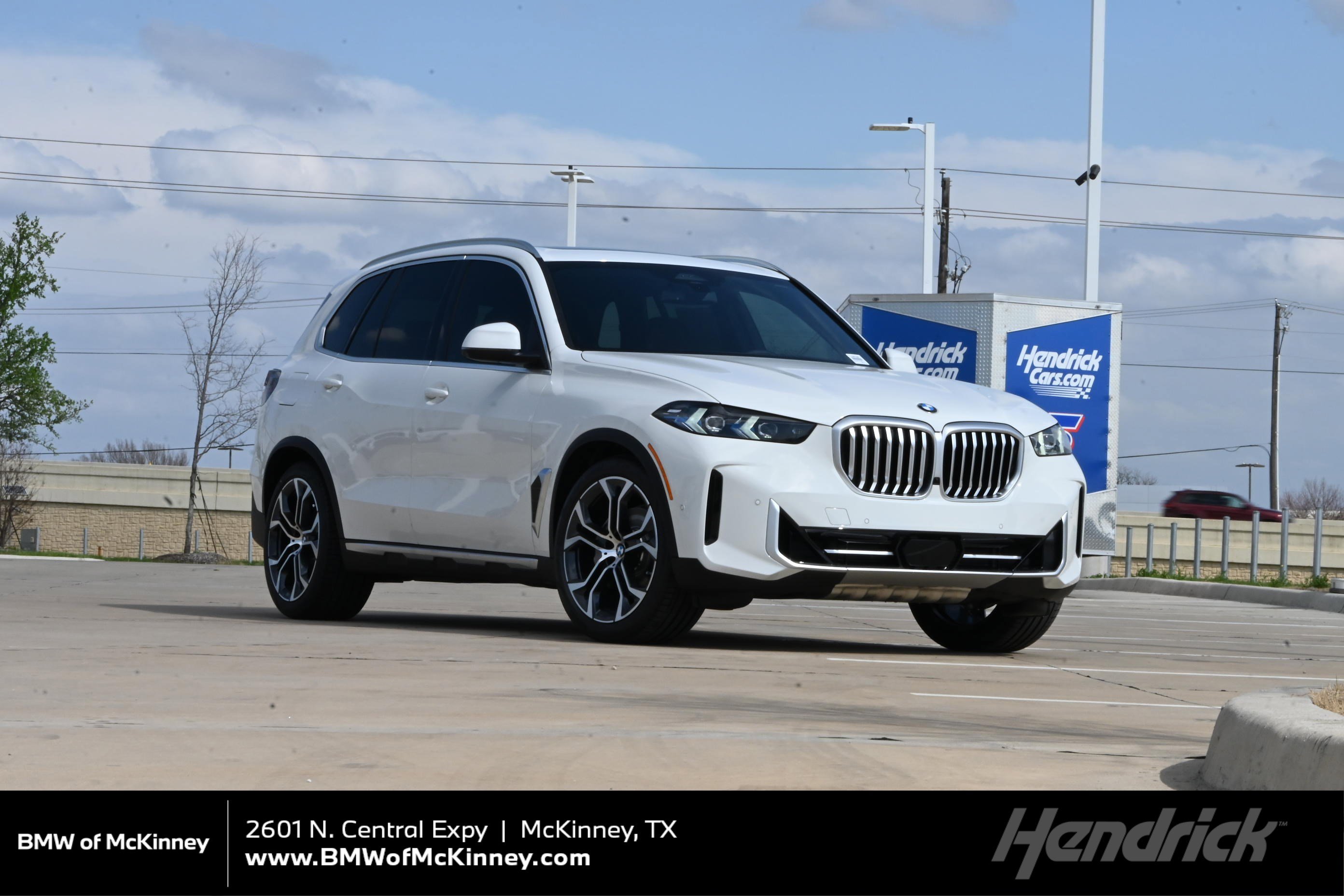 New 2026 BMW X5 xDrive40i AWD/4WD image 1