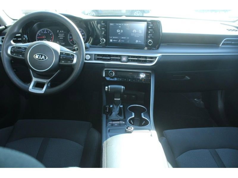 Used 2021 Kia K5 LXS image 11