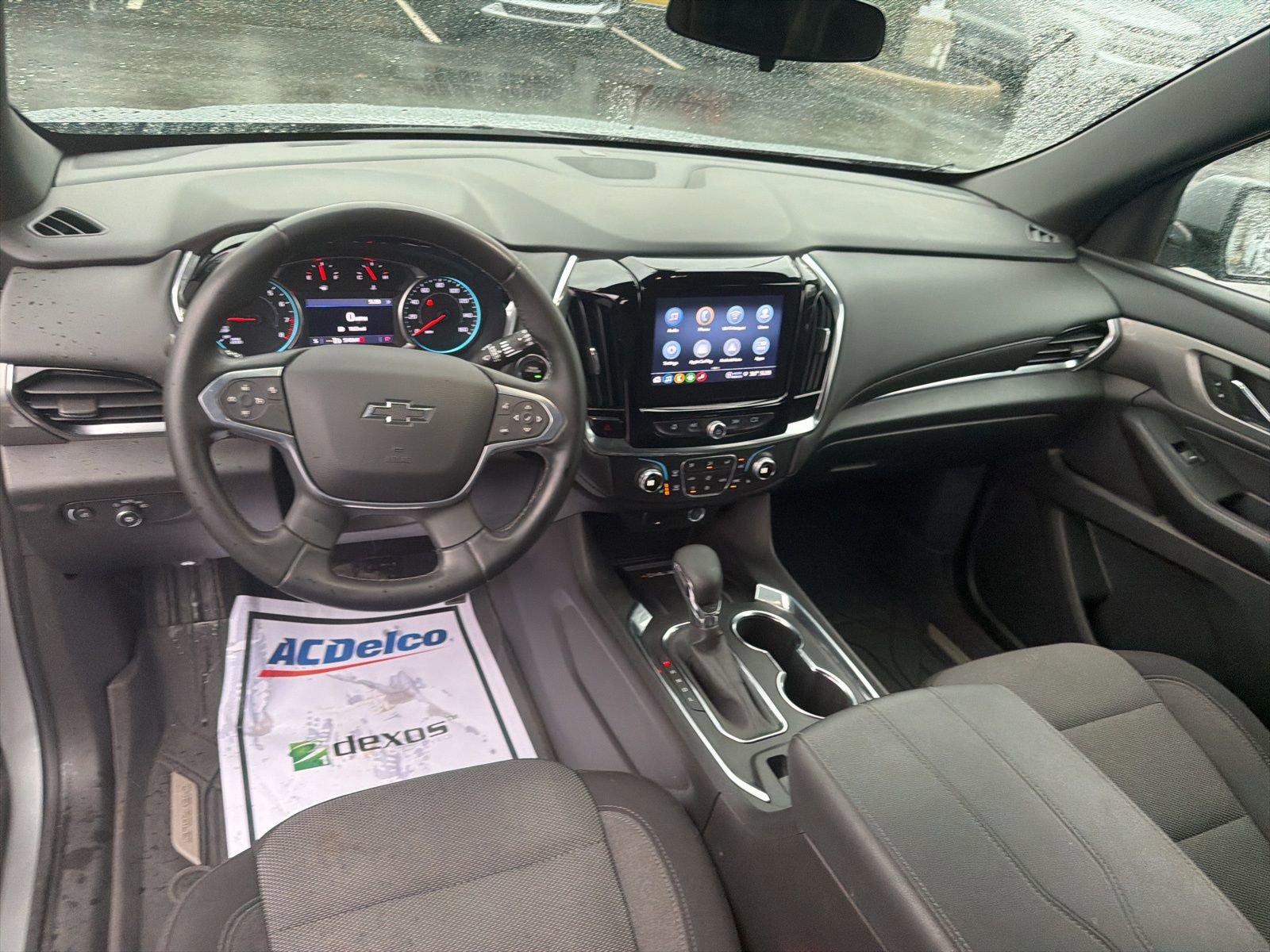 Used 2023 Chevrolet Traverse LT w/ Midnight/Sport Edition image 24