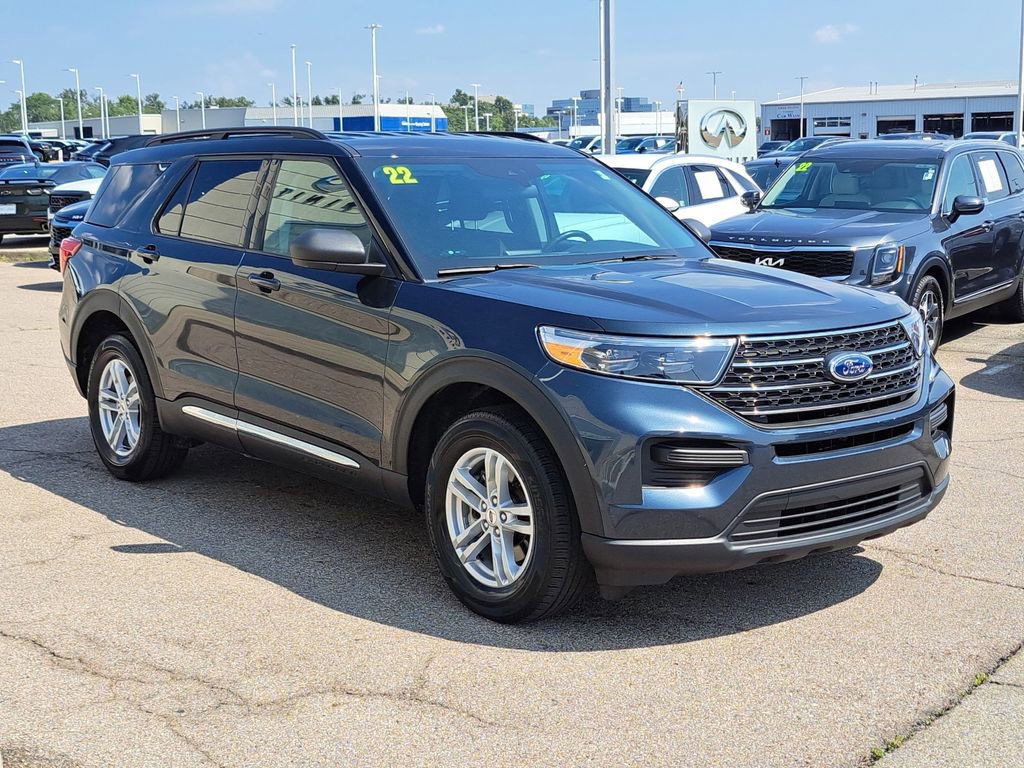 Used 2022 Ford Explorer XLT image 7