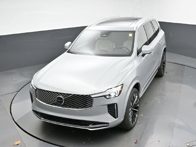 New 2026 Volvo XC90 B6 Plus w/ Protection Package Premier AWD/4WD image 47